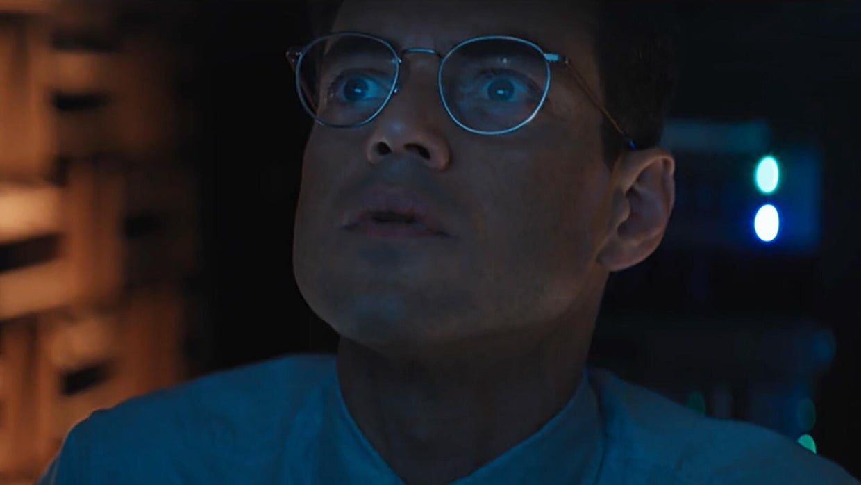 rami-malek-in-the-amateur-wide.jpg 