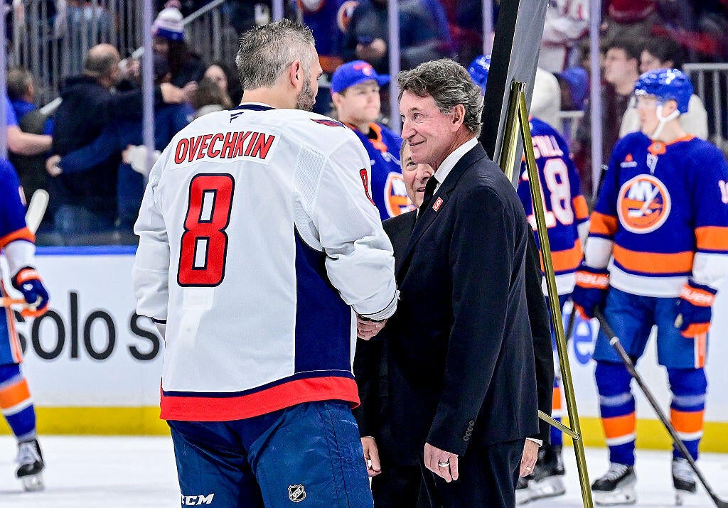 Washington Capitals v New York Islanders