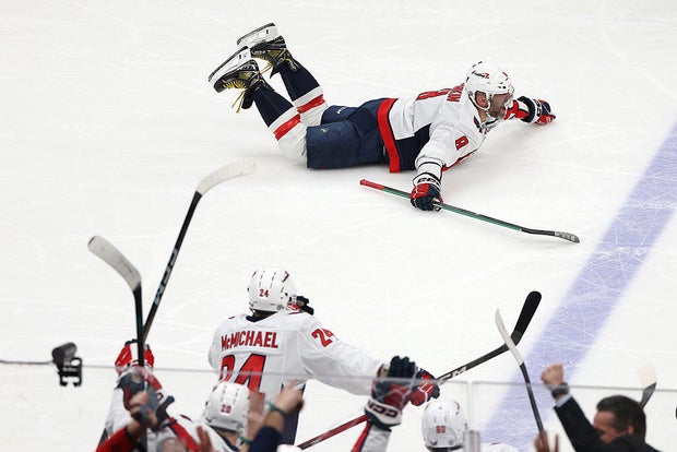 Washington Capitals v New York Islanders 