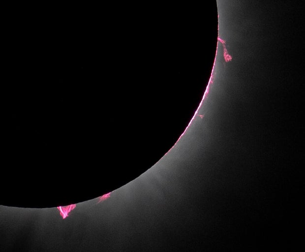 Total Solar Eclipse Stretches Across North America From Mexico To Canada 