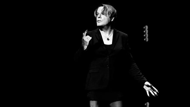 Eddie Izzard's Hamlet
