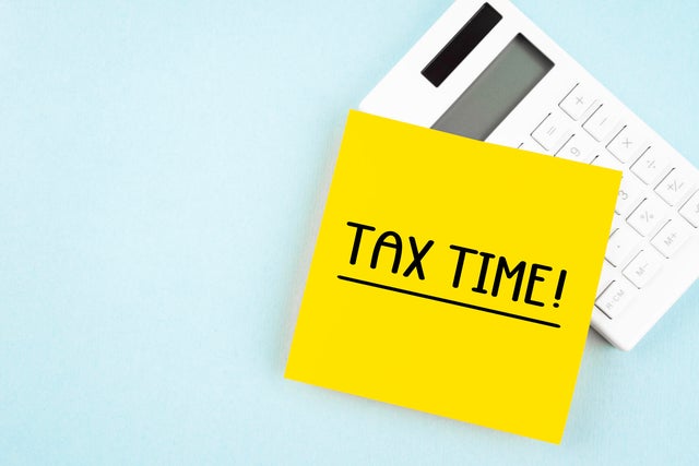 Tax time - Notification of the need to file tax form and calculator. 