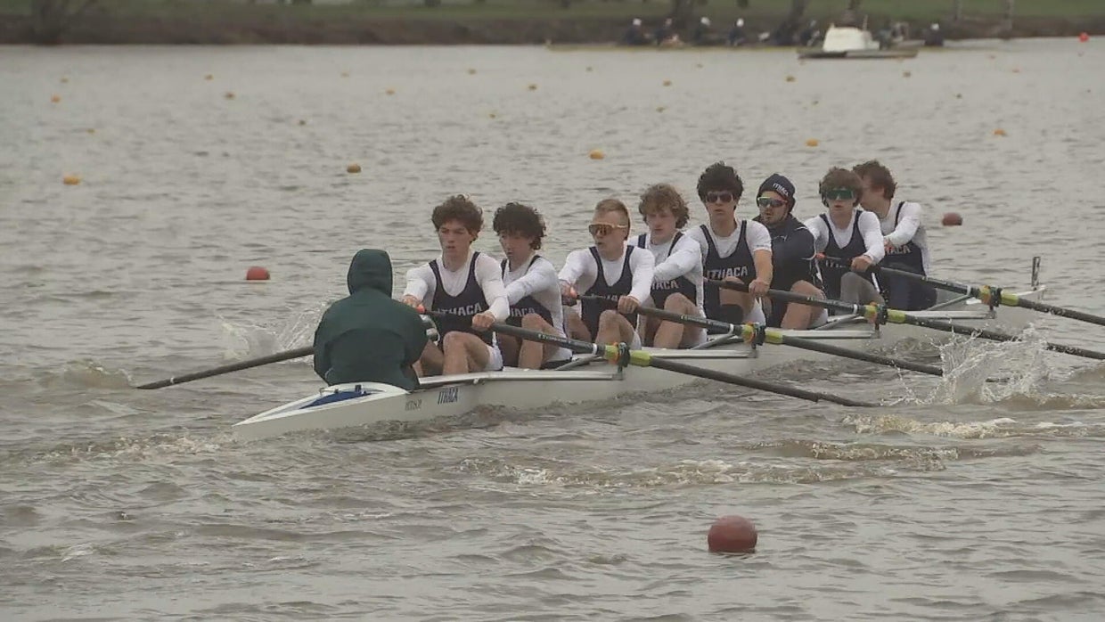Rowers brave rainy conditions in 26th annual Knecht Cup Regatta