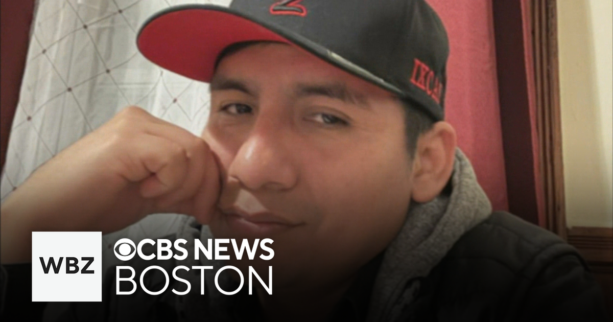 Man arrested by ICE in New Bedford being held in New Hampshire - CBS Boston