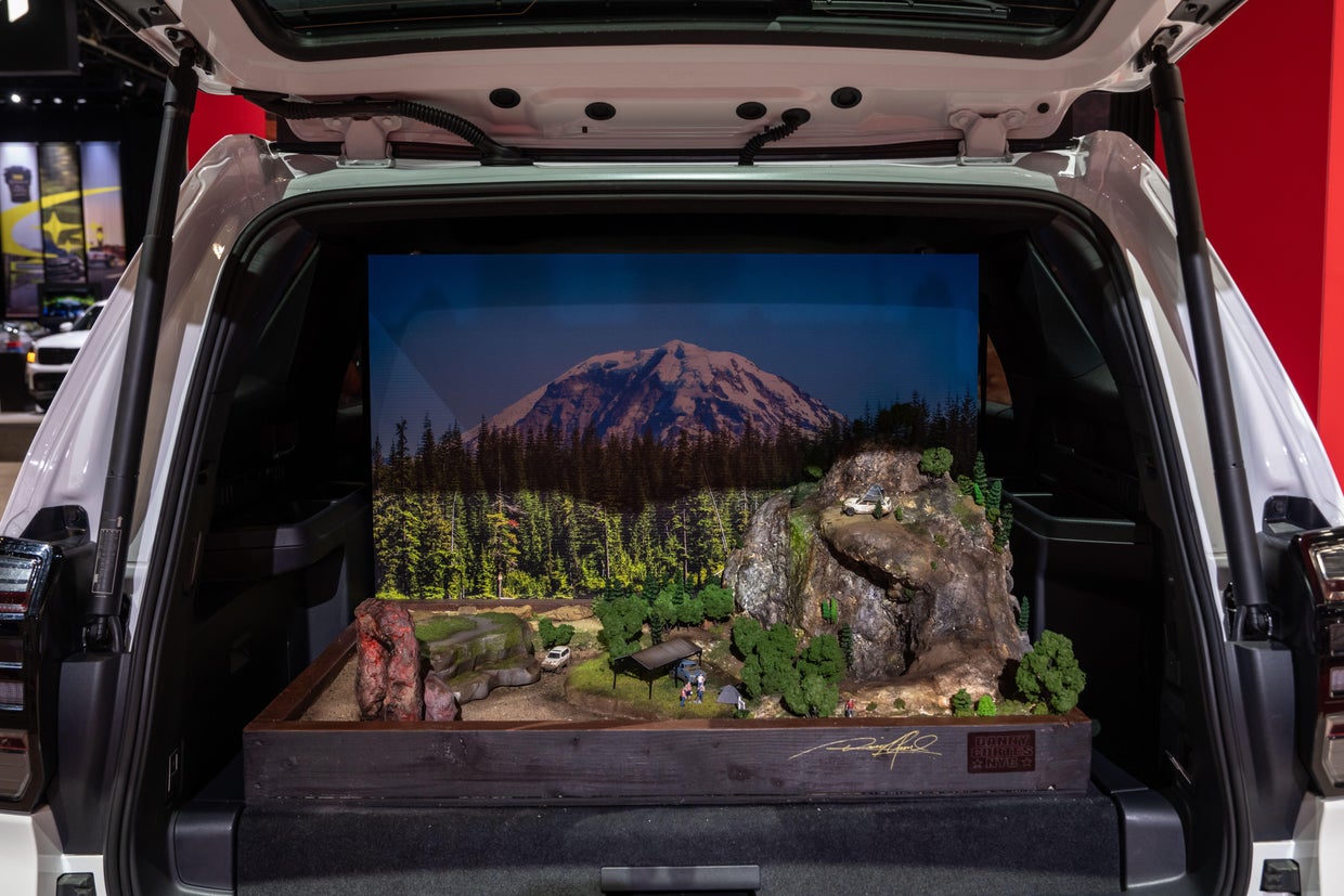 Carmakers Show Off Their Newest Models At New York International Auto Show