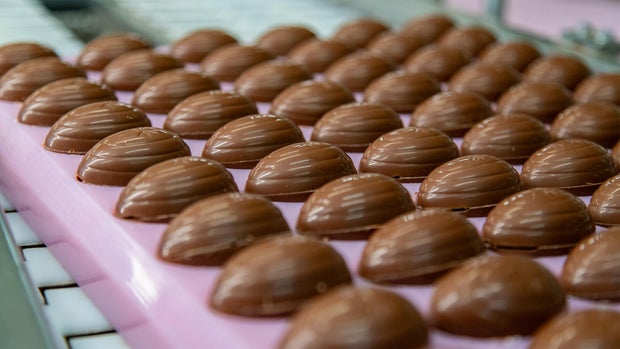 cadbury-creme-eggs-wide.jpg 