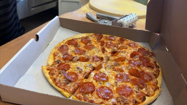 pizza.jpg 