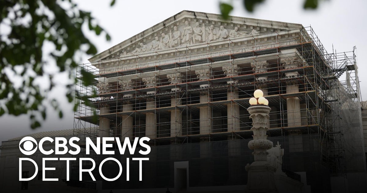 Supreme Court temporarily blocks deportations under Alien Enemies Act ...