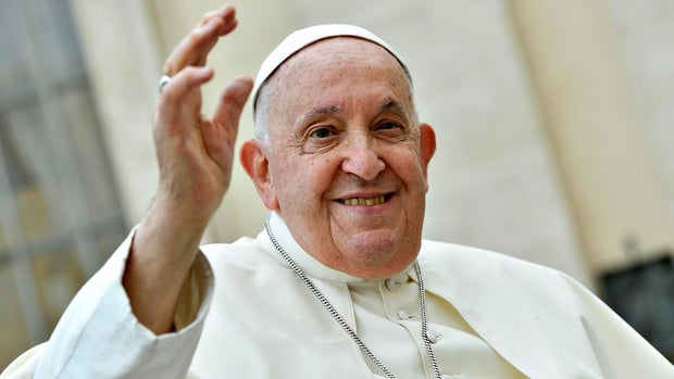Pope Francis Attends Weekly General Audience 