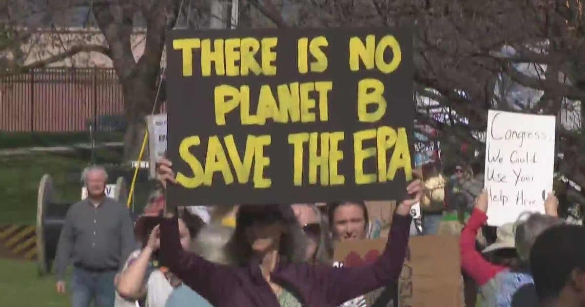 Hundreds Rally in Ann Arbor for Laid-off Federal Environmental Workers