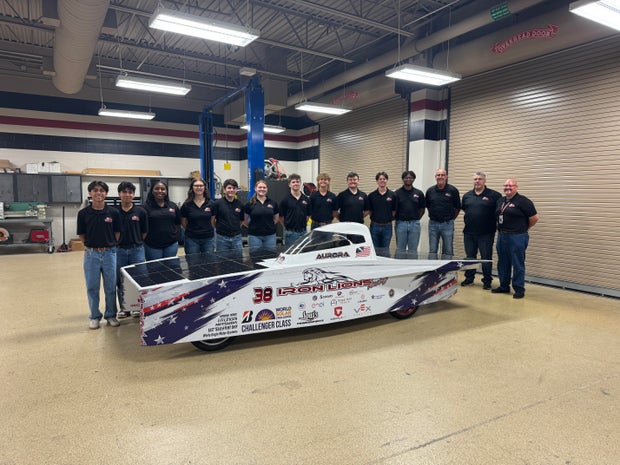 solarcar.jpg 