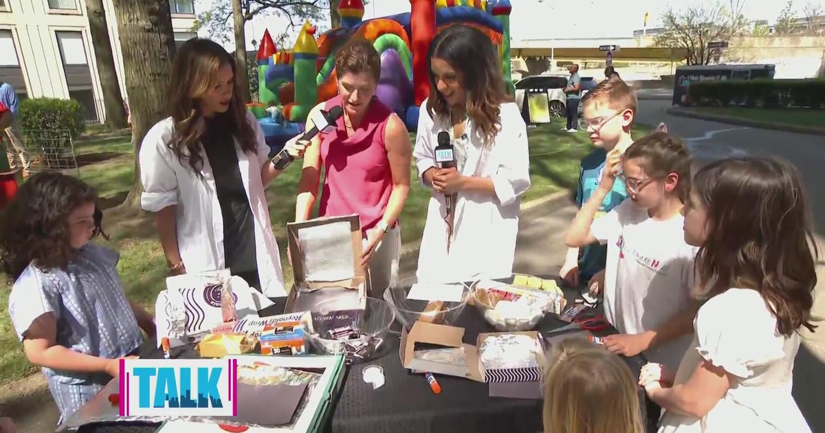 Cooking up a science experiment with the Science Moms | Take Your Child to Work Day