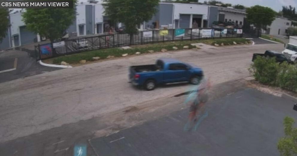 Surveillance video shows children scrambling for safety during Miami-Dade shooting - CBS Miami