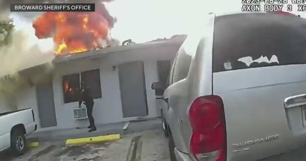 Bodycam video shows BSO deputy racing into burning apartment building after helicopter crash Bodycam video shows BSO deputy racing into burning apartment building after helicopter crash