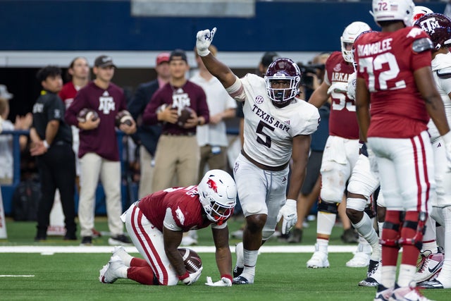 COLLEGE FOOTBALL: SEP 30 Southwest Classic - Texas A&M vs Arkansas 