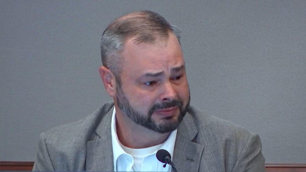 Scott Farris testifies