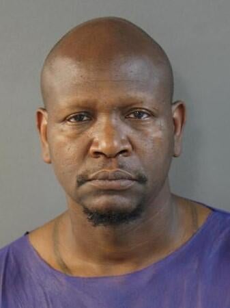 larry-robertson-mugshot.jpg 