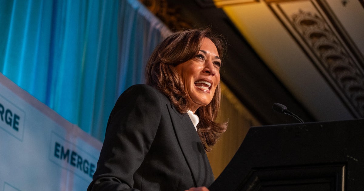 Kamala Harris, Vali veya Başka Bir Başkanlık Teklifi için Tartıyor