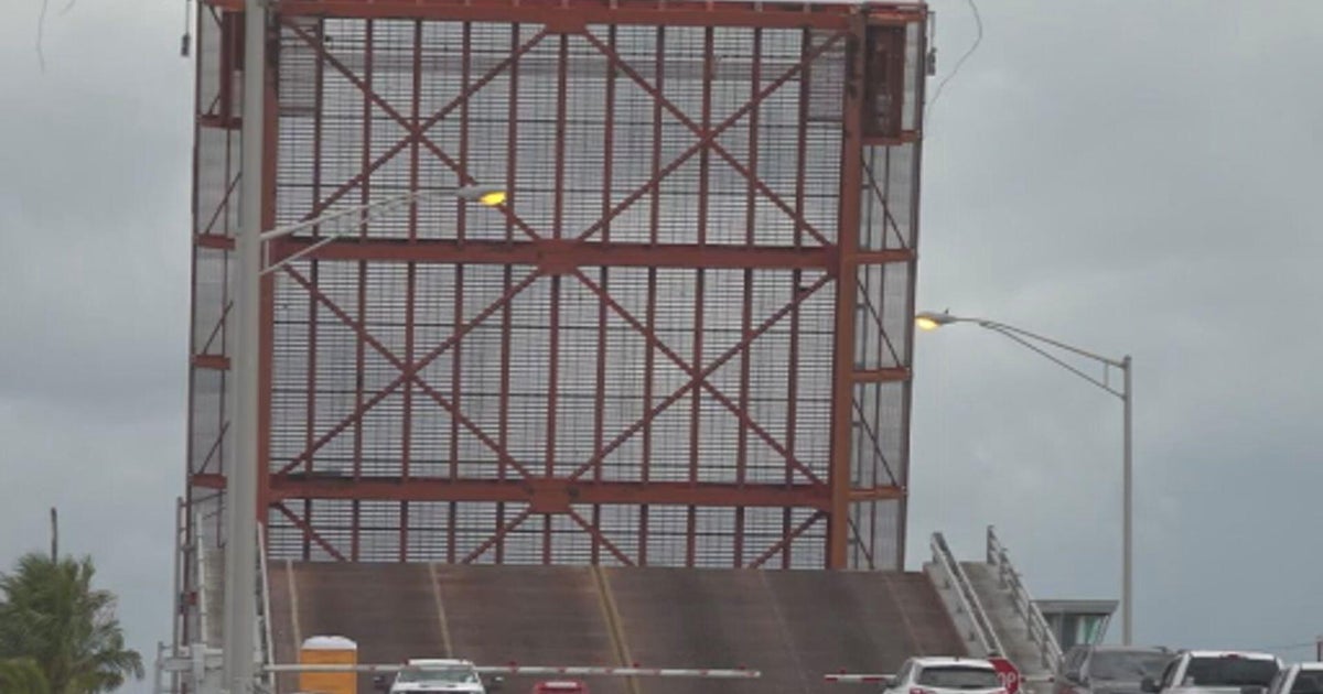 Northwest 22nd Avenue bridge repair delays causing traffic backup, expected to reopen soon