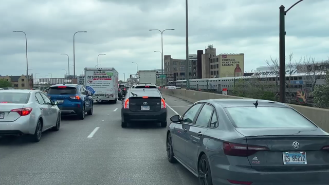 kennedy-expressway-traffic-0501.png 