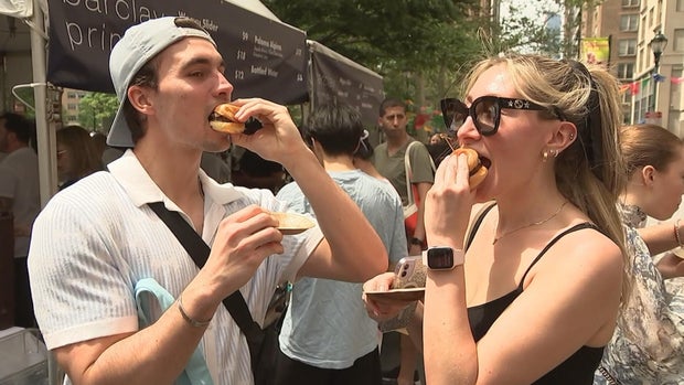 rittenhouse-row-spring-fest.jpg 