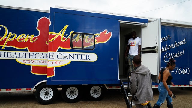 trump-hiv-cuts-mbk-mobile-clinic.jpg 