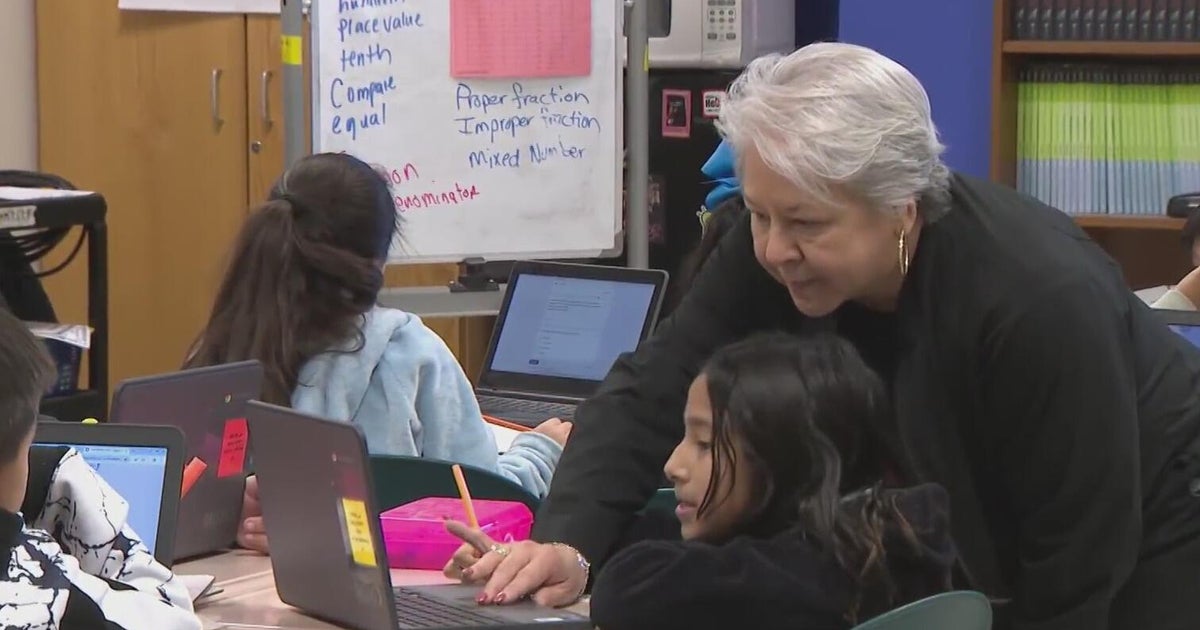 Advocates push Texas lawmakers for public school funding after voucher ...