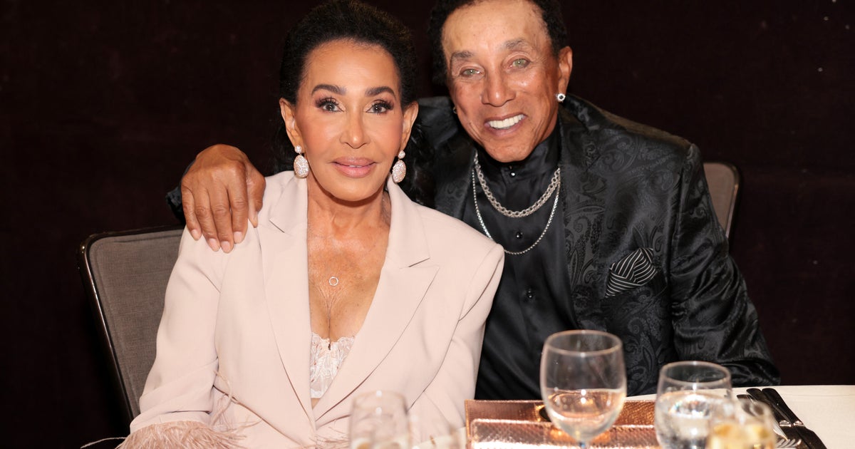 Smokey Robinson and his wife sued by 4 women alleging sexual battery, assault Smokey Robinson and his wife sued by 4 women alleging sexual battery, assault