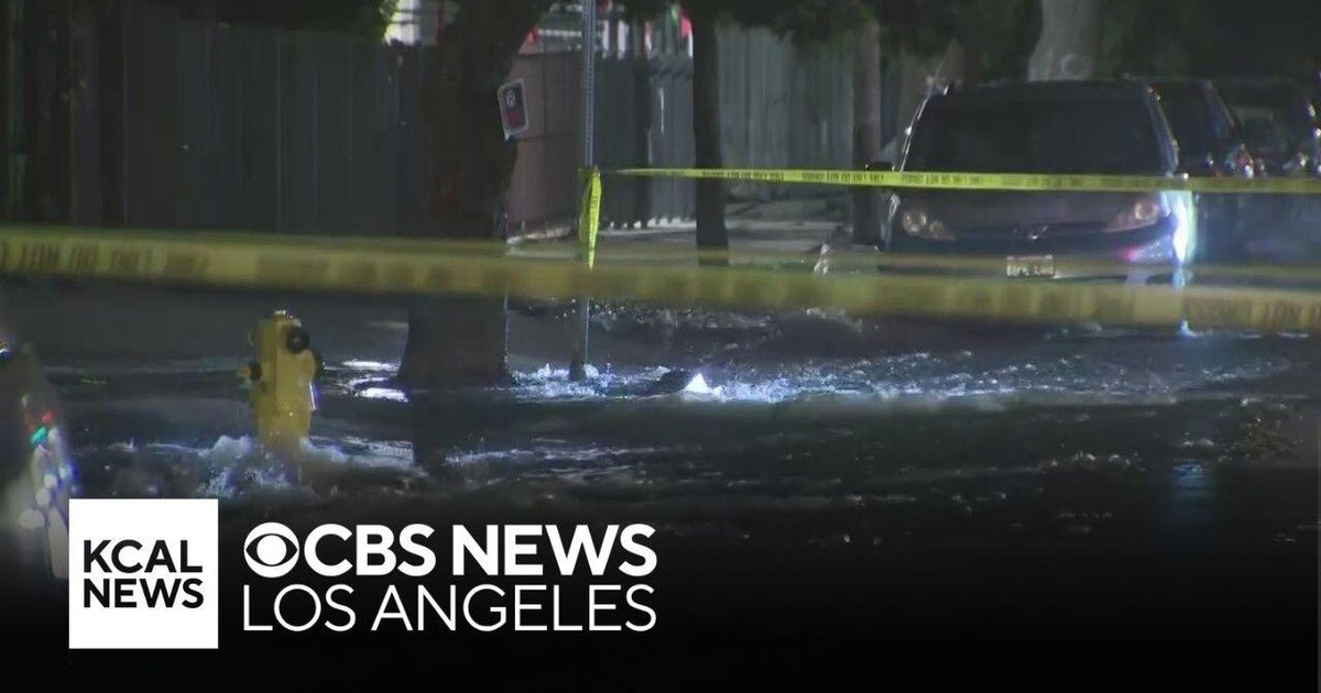 Water main break causes flooding in Westlake District - CBS Los Angeles