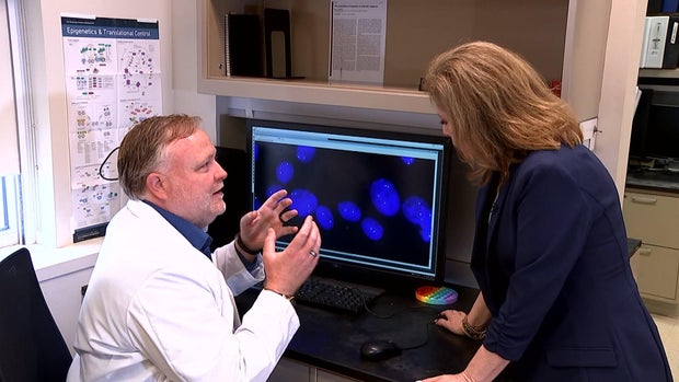 fox-chase-cancer-research-johnathan-whetstine.jpg 