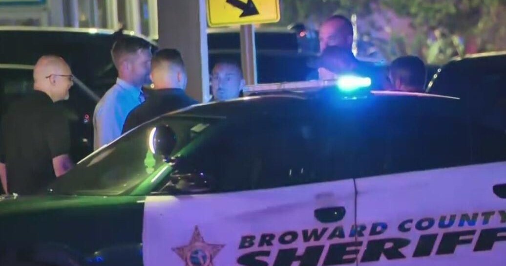 Deputies forced to shoot armed woman in Deerfield Beach, sheriff’s office says