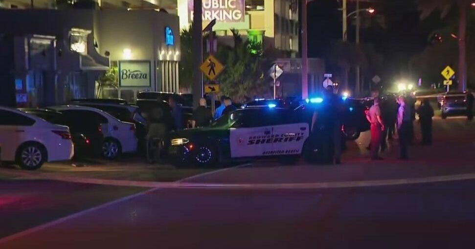 Armed woman shot, killed in confrontation with deputies in Deerfield Beach, sheriff says Armed woman shot, killed in confrontation with deputies in Deerfield Beach, sheriff says