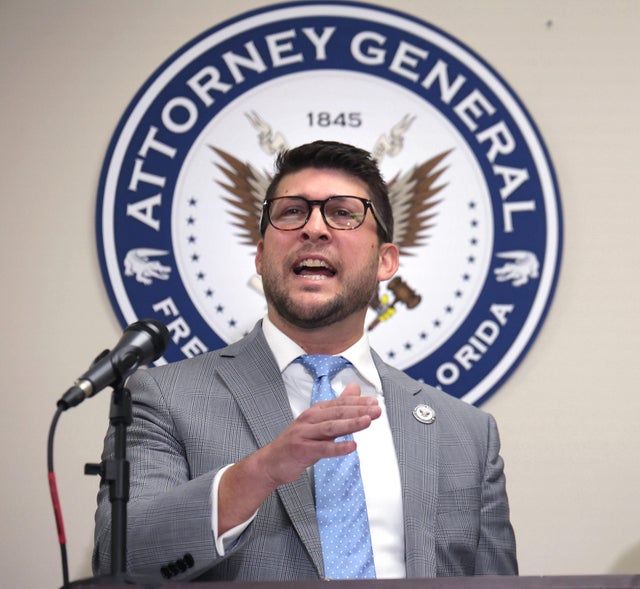 US-NEWS-FLA-IMMIGRATION-ENFORCEMENT-AG-OS 