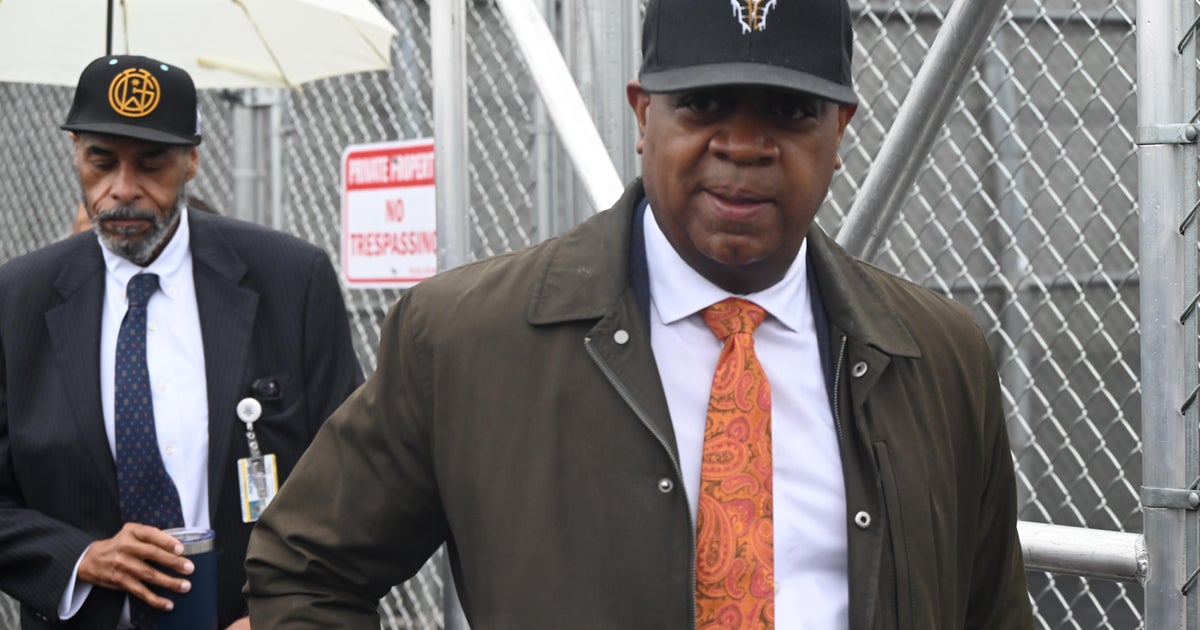 Newark, N.J. Mayor Ras Baraka arrested at ICE facility