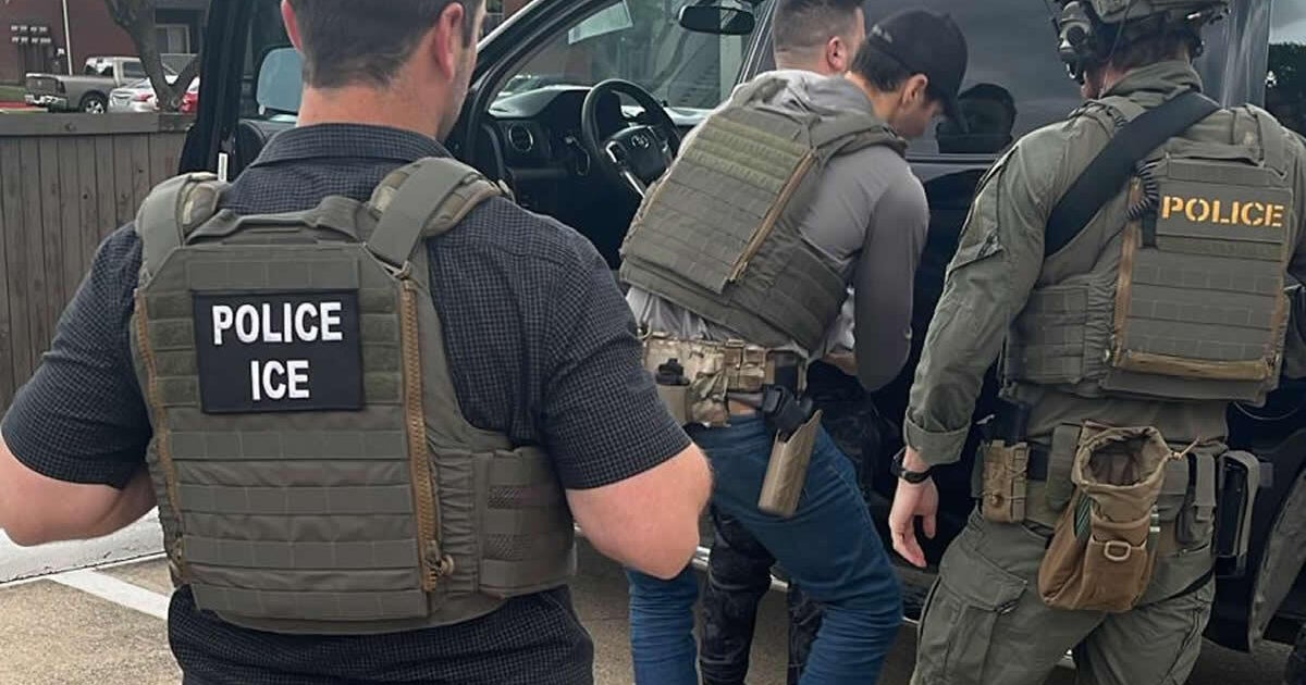 Federal appeals court urged to keep block on Florida law targeting undocumented immigrants Federal appeals court urged to keep block on Florida law targeting undocumented immigrants