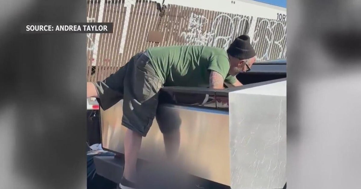 Video captures Cybertruck driver dumping construction materials along Oakland street
