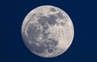 Full moon in Ankara 