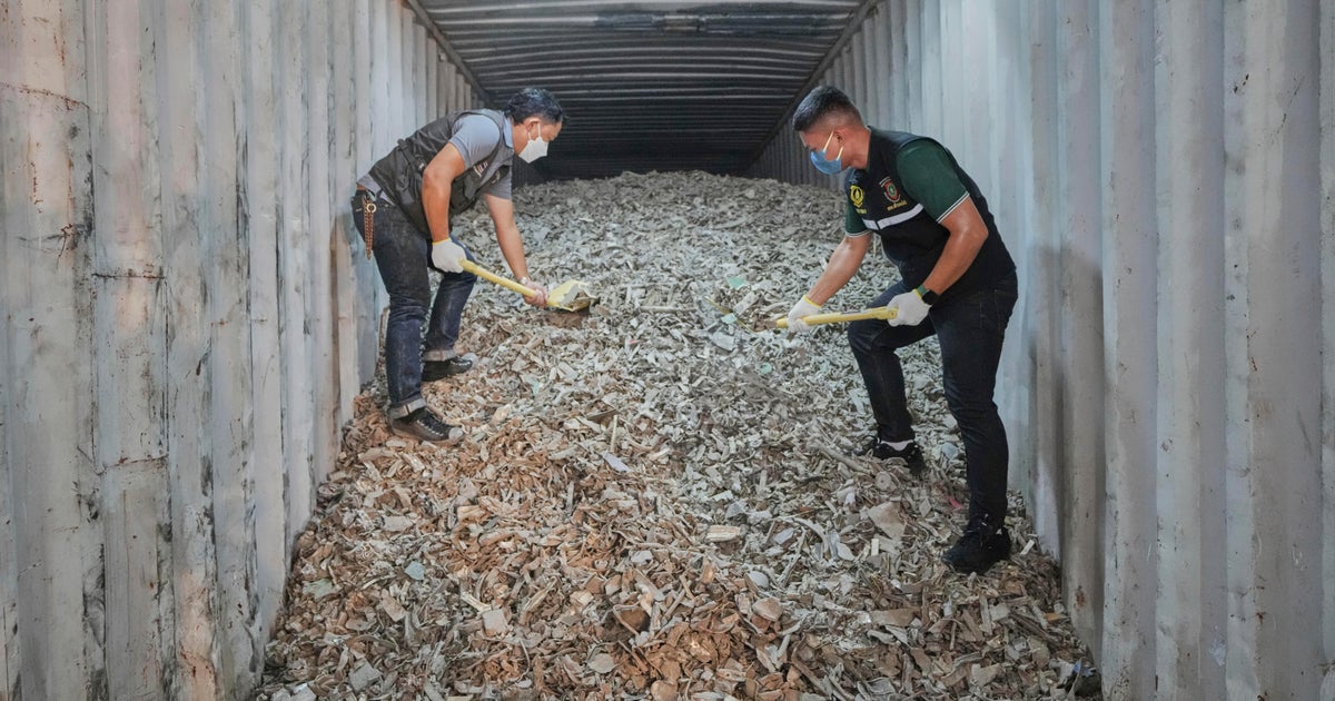 Yetkililer, ABD'den 200 tondan fazla yasadışı ithal edilen elektronik atık bulundu, yetkililer