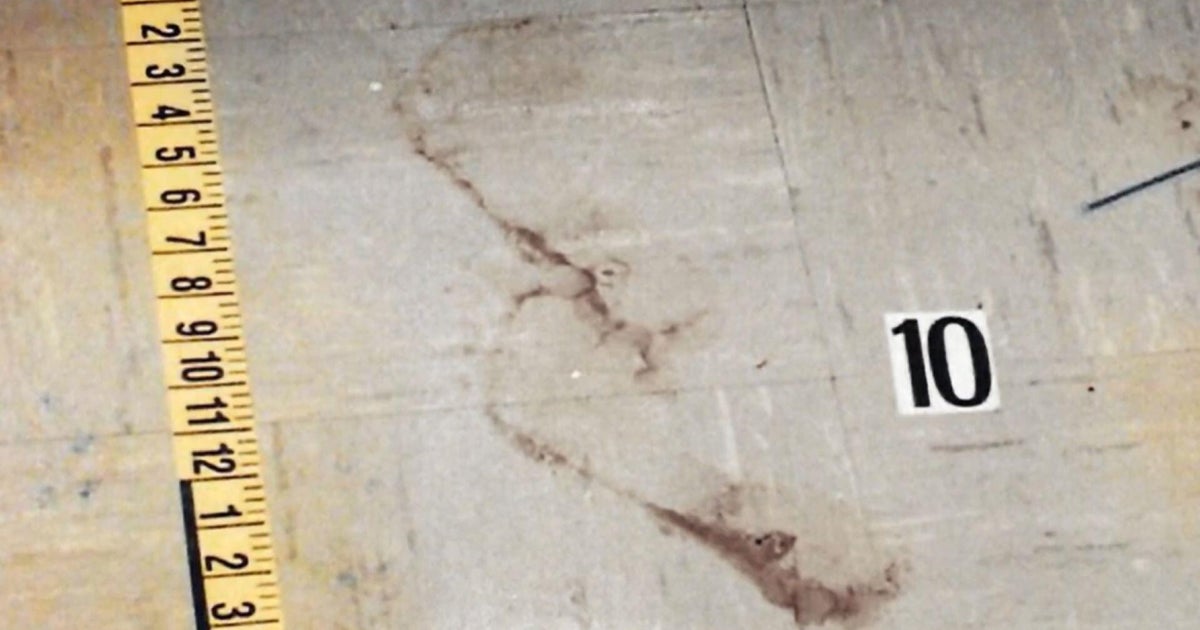 Rare clue at Minneapolis crime scene points to a barefoot killer Rare clue at Minneapolis crime scene points to a barefoot killer