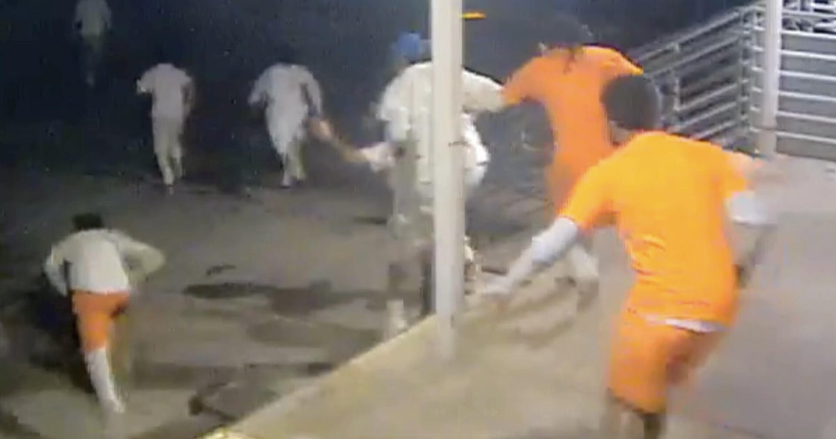 See the moment 10 inmates escaped from New Orleans jail