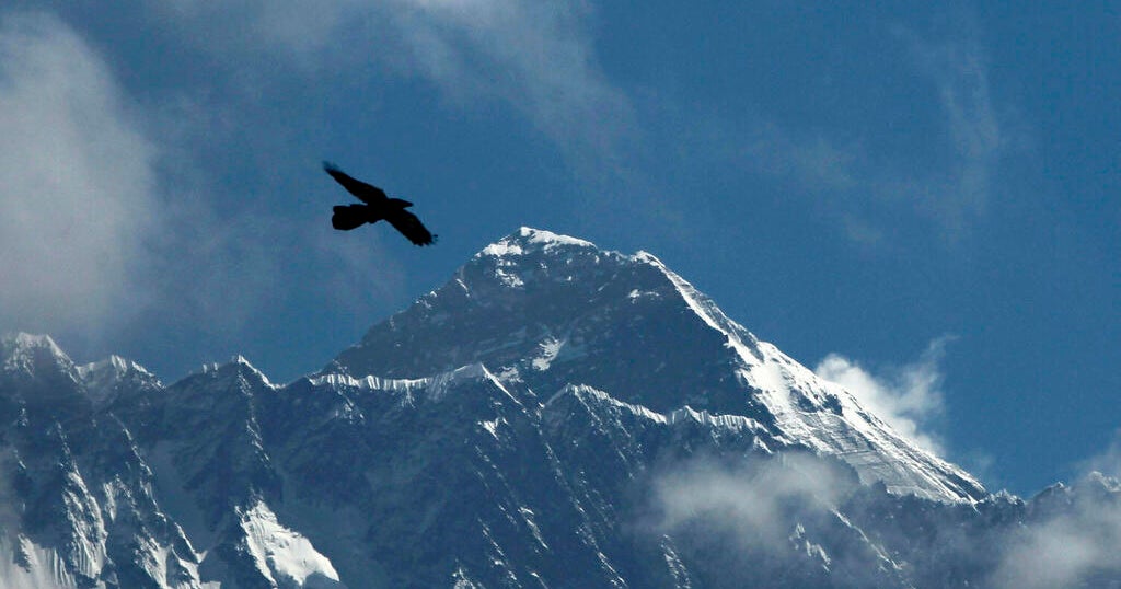 British mountaineer scales Mount Everest for record 19th time