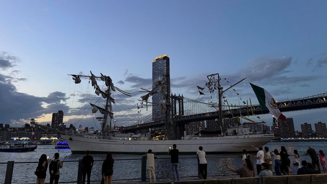 Brooklyn Bridge Collision 