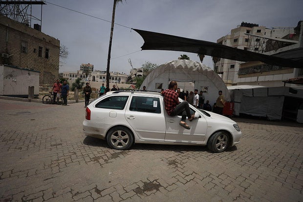 Israeli attacks on Gaza continue 