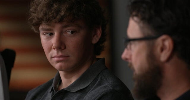 Children of veterans with PTSD describe the stress of stepping up at home | 60 Minutes