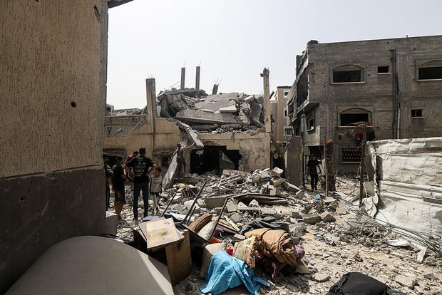 Israeli attacks on Gaza continue 