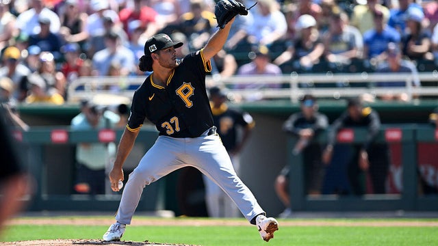 Pittsburgh Pirates v Minnesota Twins 