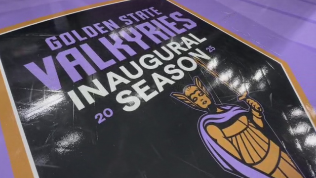 Golden State Valkries custom court 