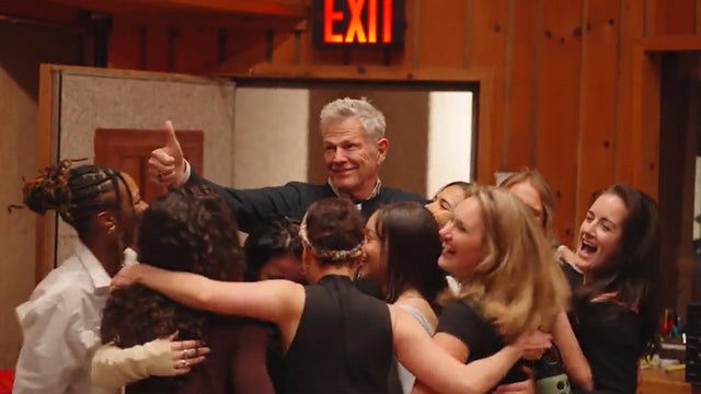 david-foster-and-cast-of-boop.jpg 