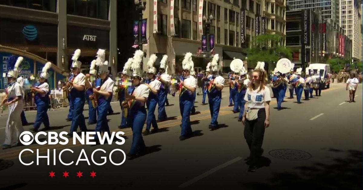 Busy Memorial Day weekend ahead for Chicago - CBS Chicago