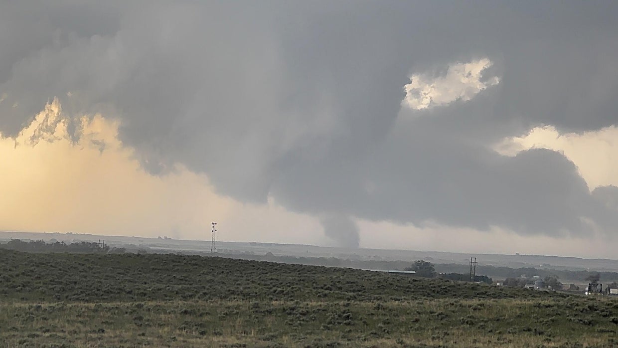 Multiple tornadoes slam NE Colorado along with tennis ball size hail ...